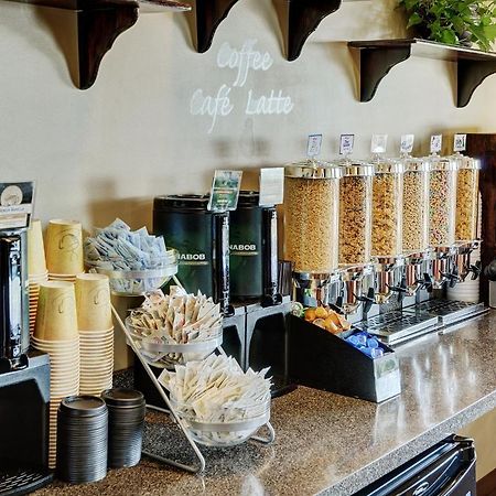 Lakeview Inns & Suites - Slave Lake Ngoại thất bức ảnh