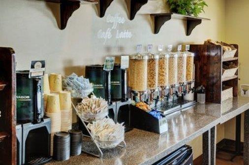 Lakeview Inns & Suites - Slave Lake Ngoại thất bức ảnh