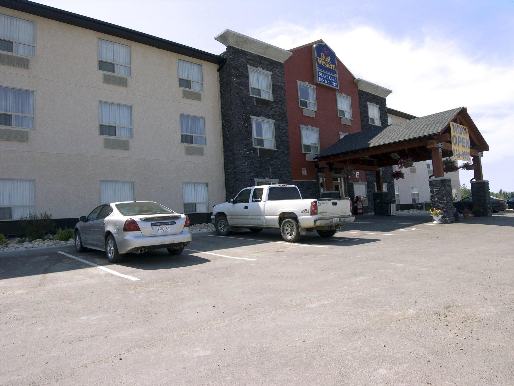 Lakeview Inns & Suites - Slave Lake Ngoại thất bức ảnh