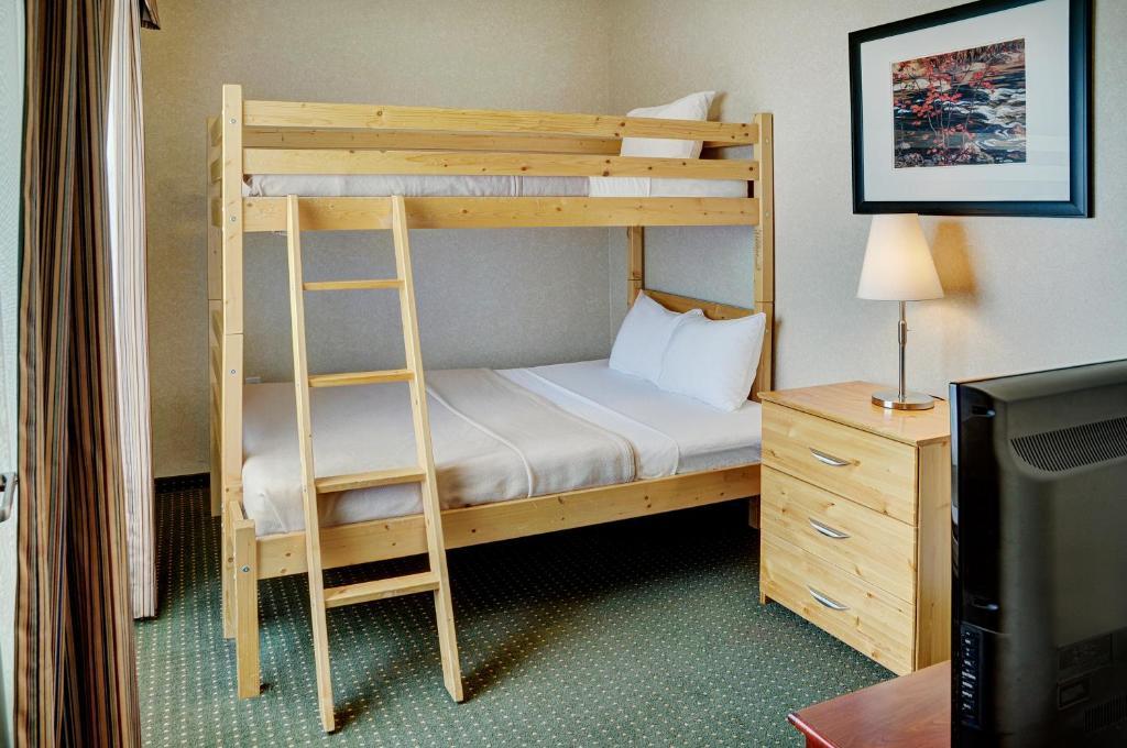 Lakeview Inns & Suites - Slave Lake Ngoại thất bức ảnh
