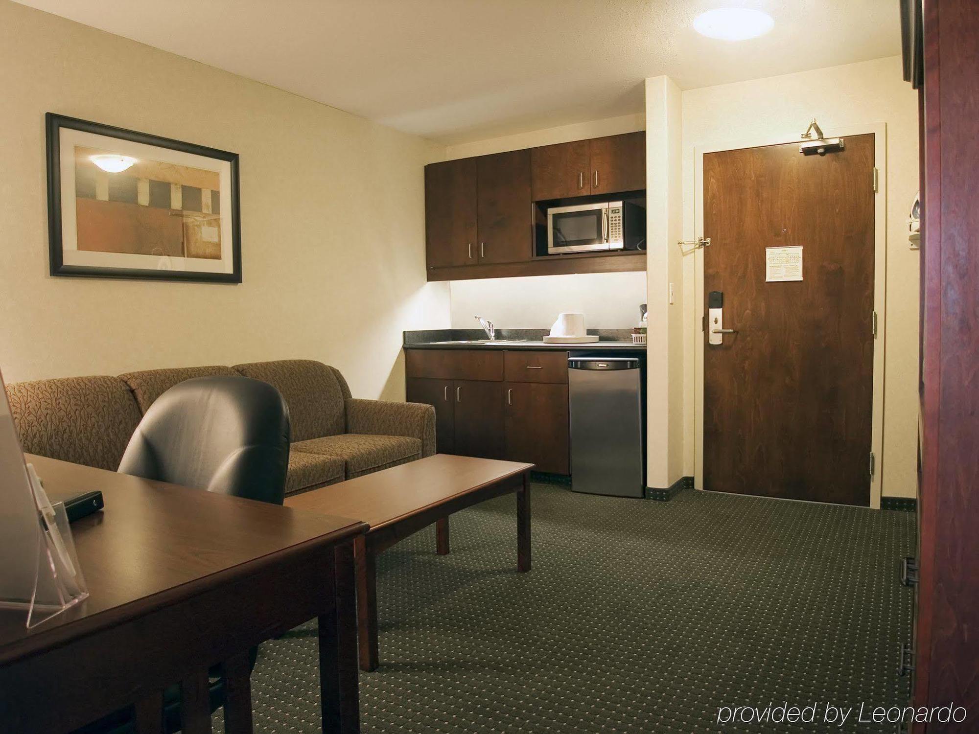 Lakeview Inns & Suites - Slave Lake Phòng bức ảnh